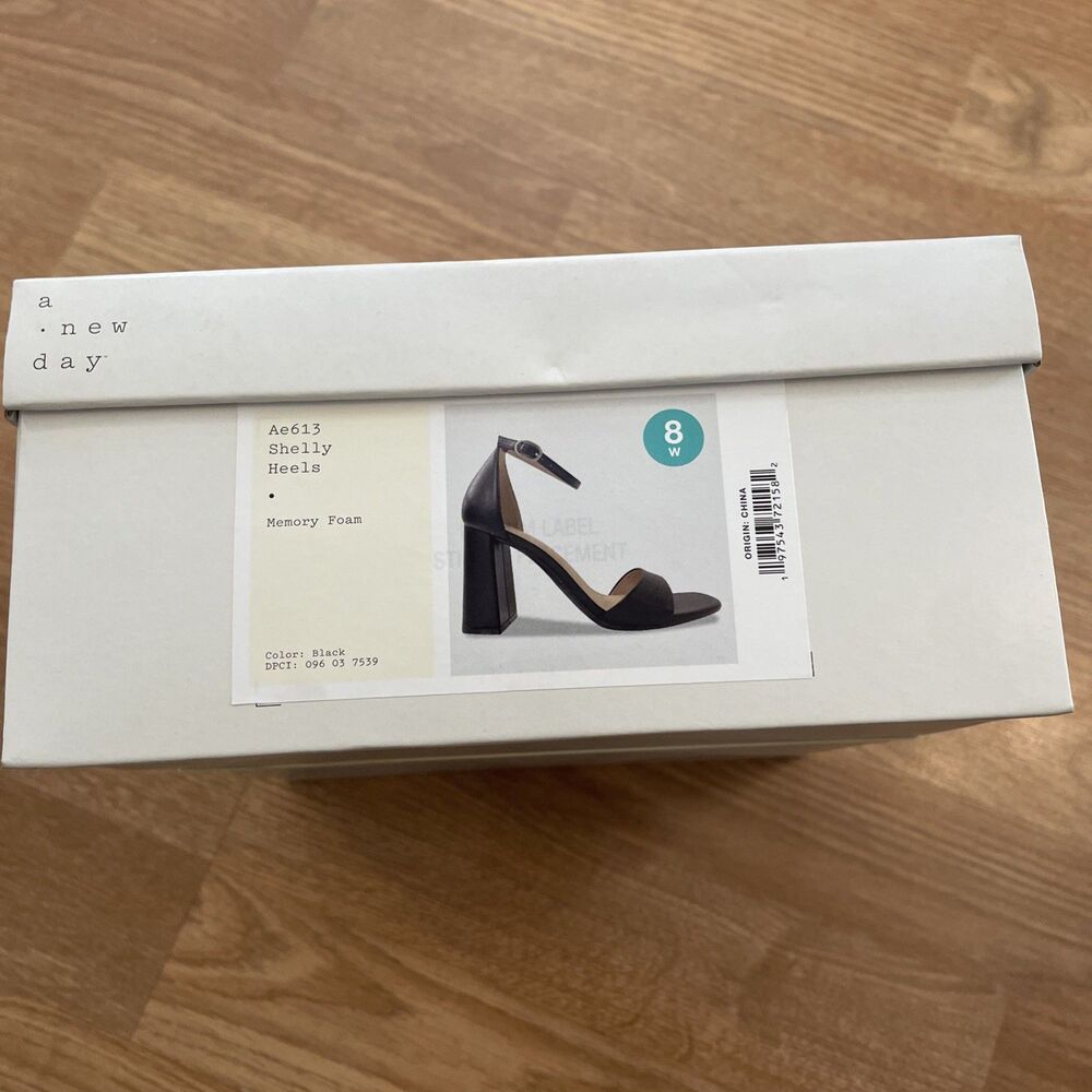 A New Day Shelly Heels Black 8 Wide Women’s Ankle Strap Block Memory Foam NEW - Picture 3 of 16